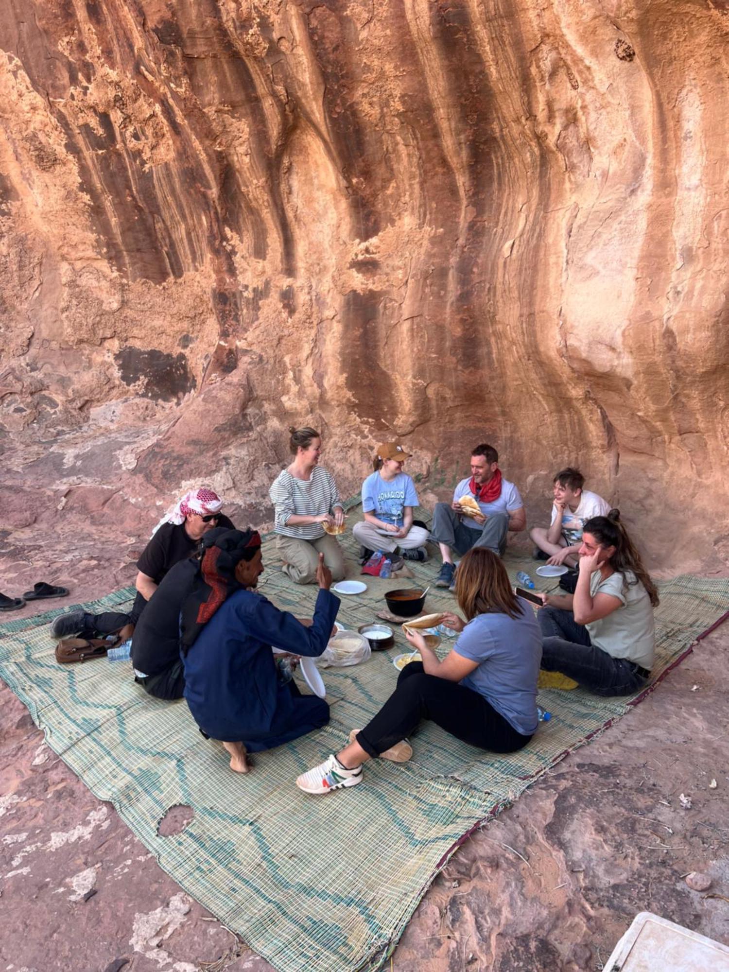 Wadi Rum Mars Camp Ngoại thất bức ảnh